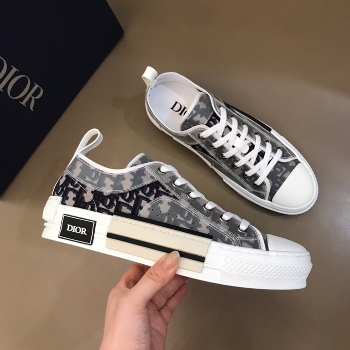 Anum Bags DIR B23 Black and White LOW-TOP SNEAKER