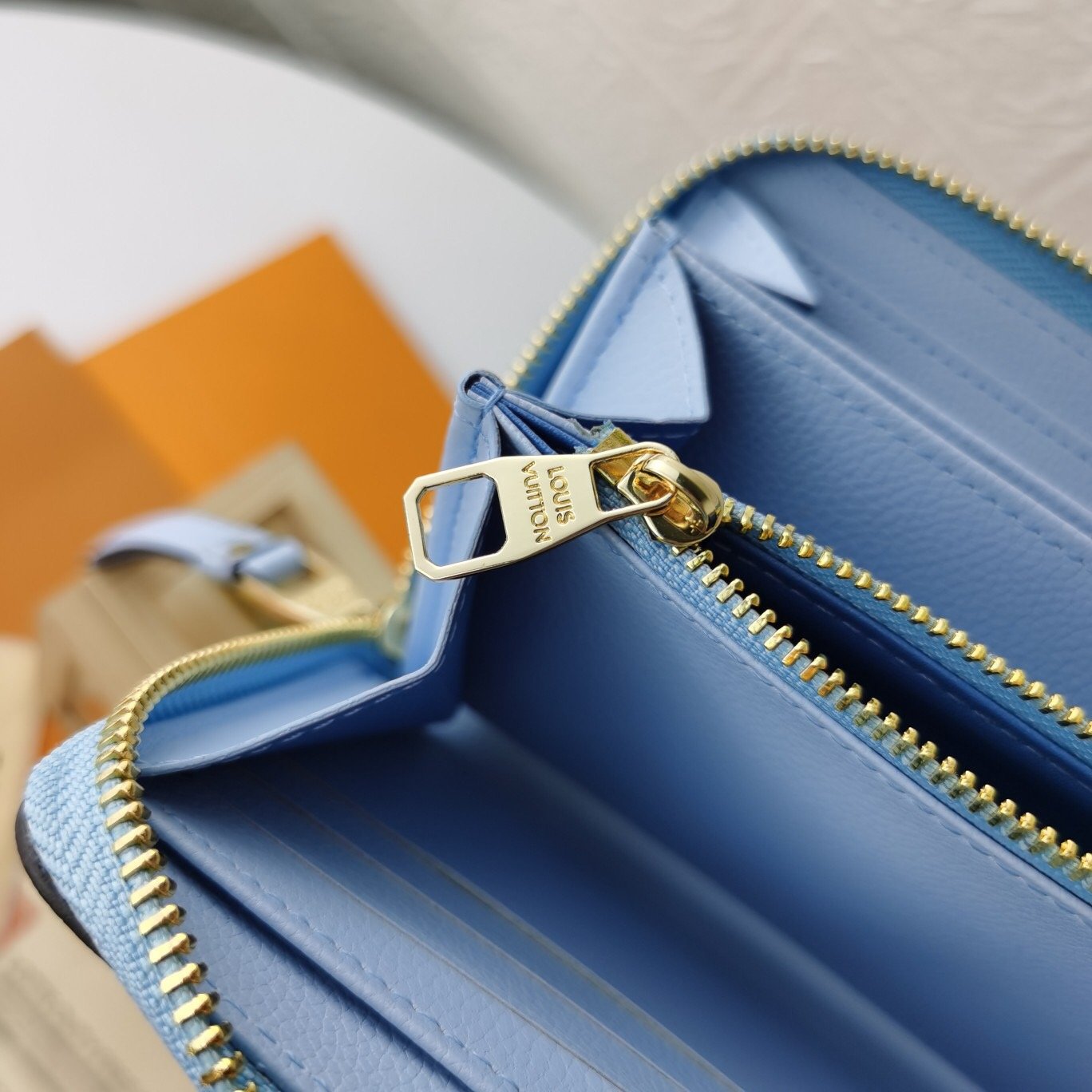 Anum Bags Wallet LUV 109