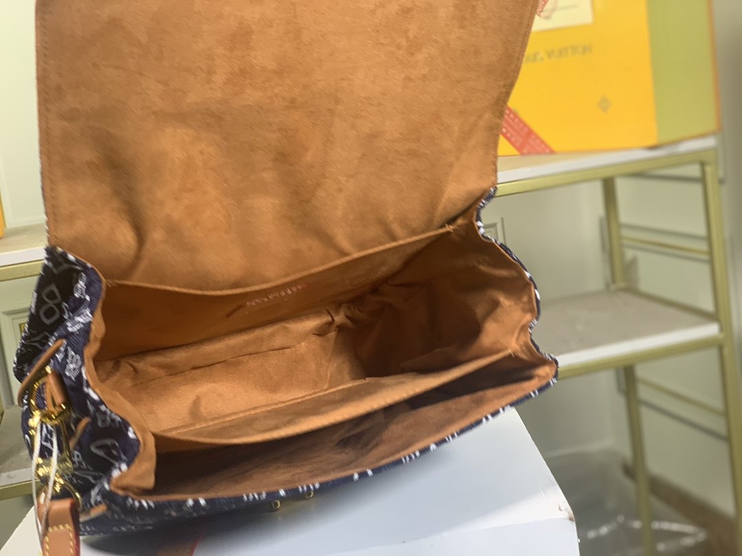 Anum Bags Bags LUV 111