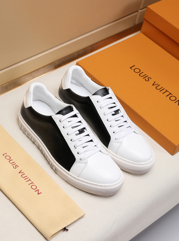 Anum Bags LUV White and Gray Sneaker