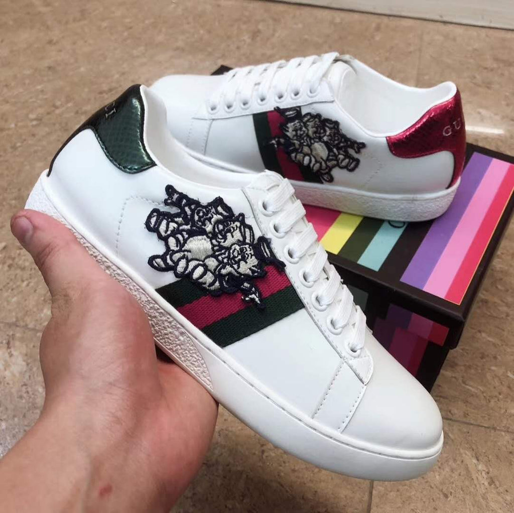 Ezyycart Bags MO-GCI Ace EmBroidered Sneaker 040