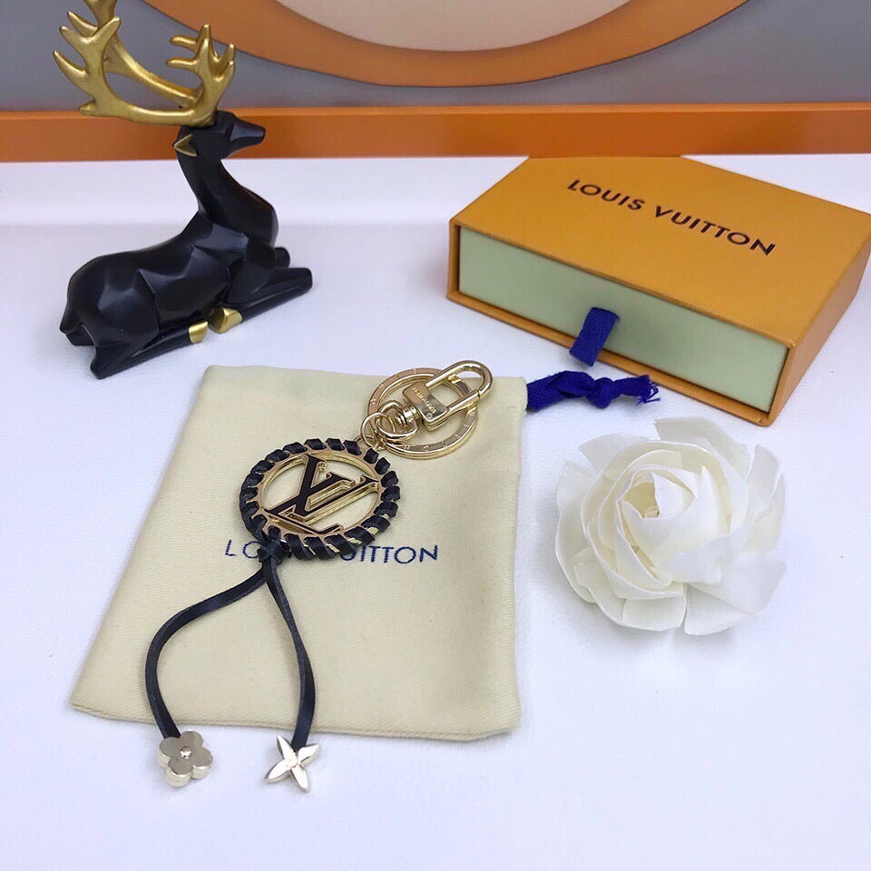 Anum Bags Keychains LUV 006