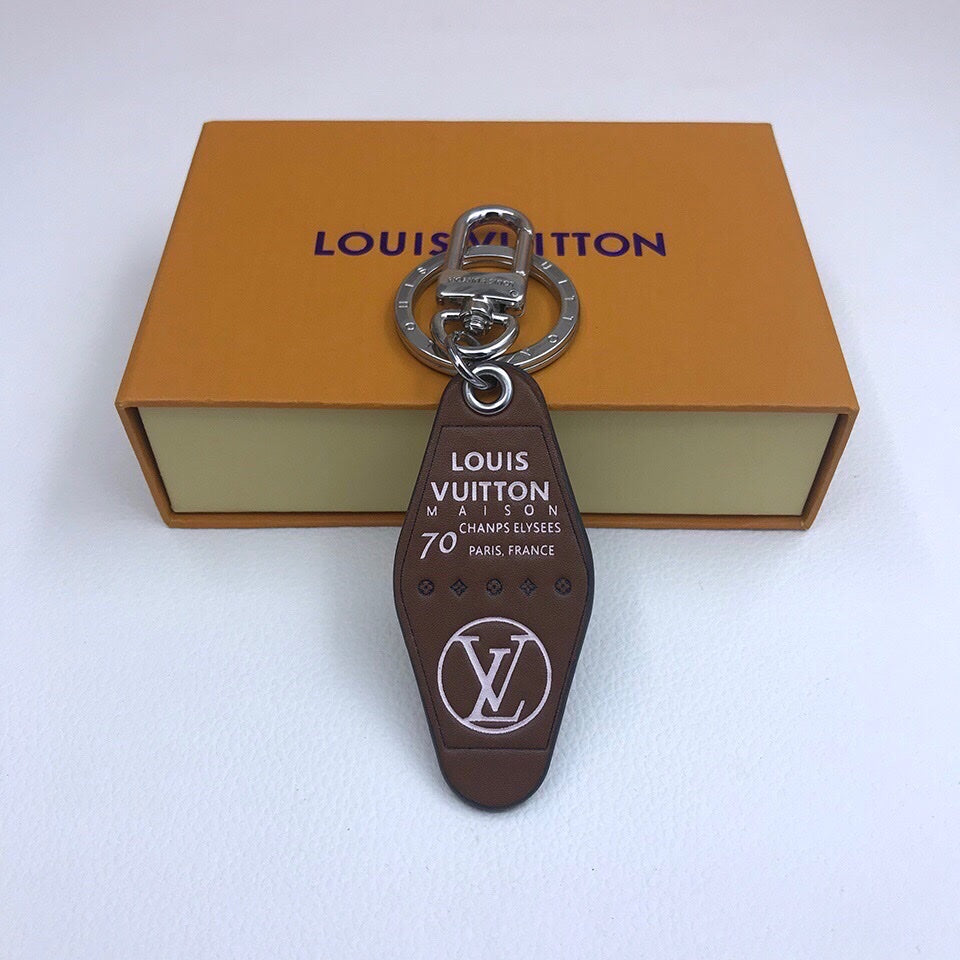 Anum Bags Keychains LUV 008