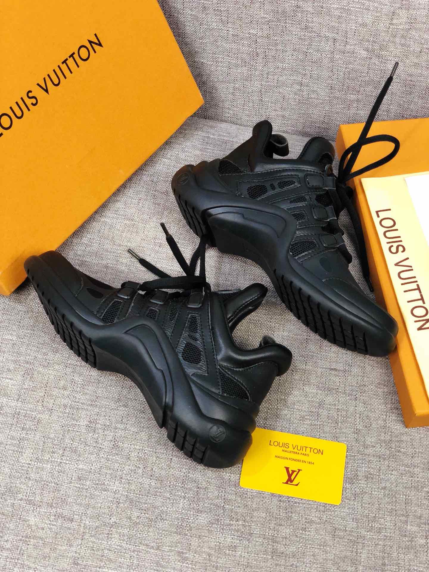 Anum Bags LUV Archlight Full Black Sneaker