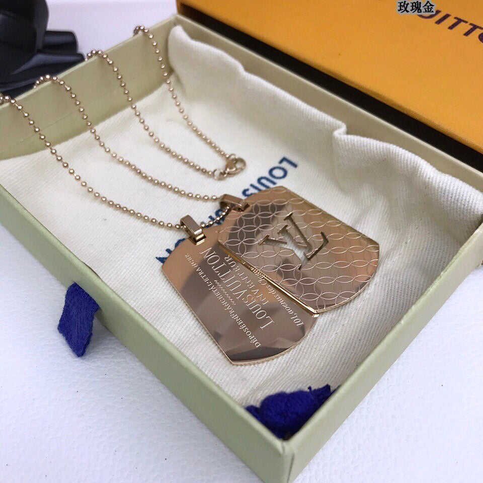 Anum Bags Necklace LUV022