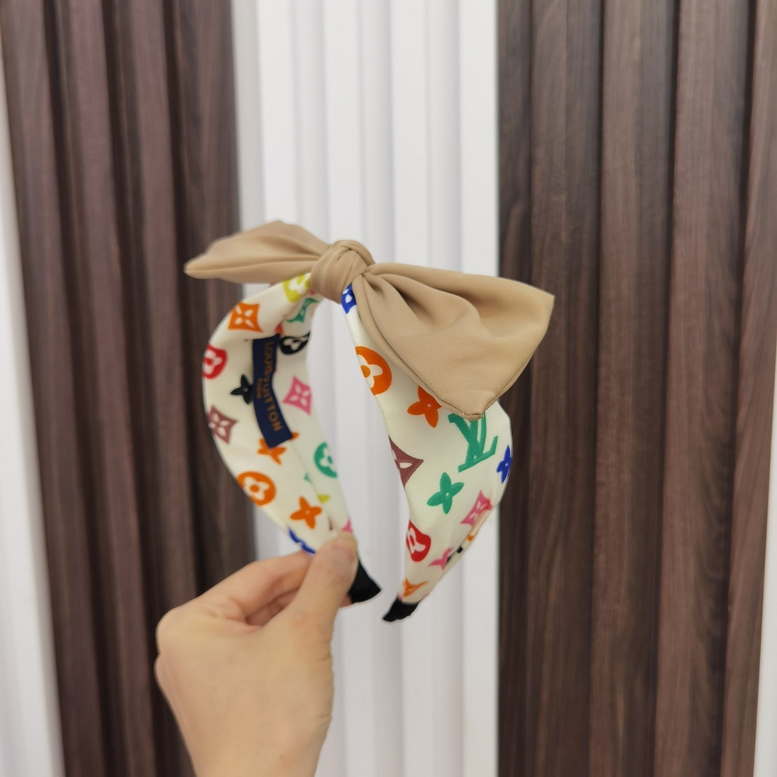 Anum Bags New Hair Band LUV 021