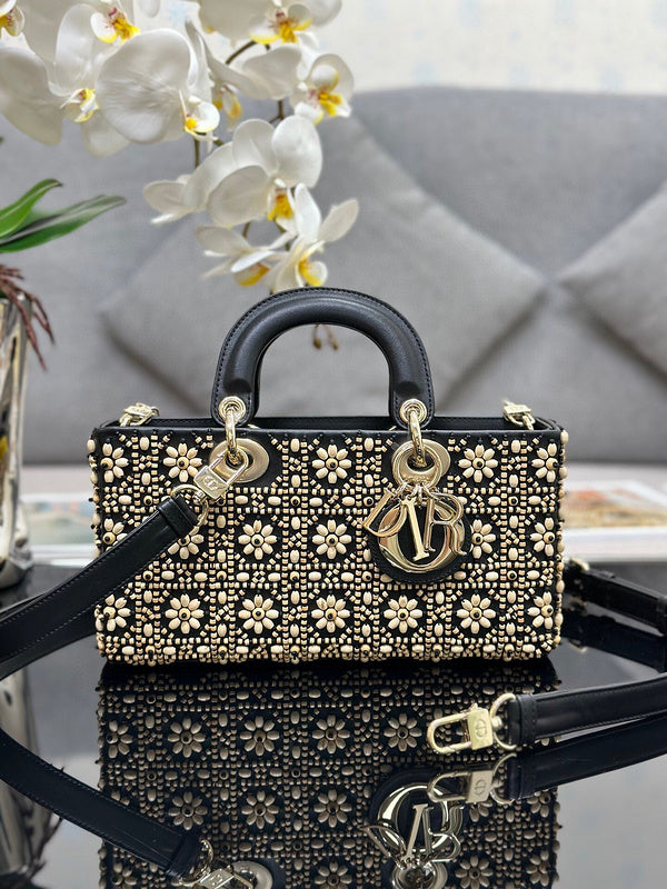 Anum Bags MV - Dir Bags - 123