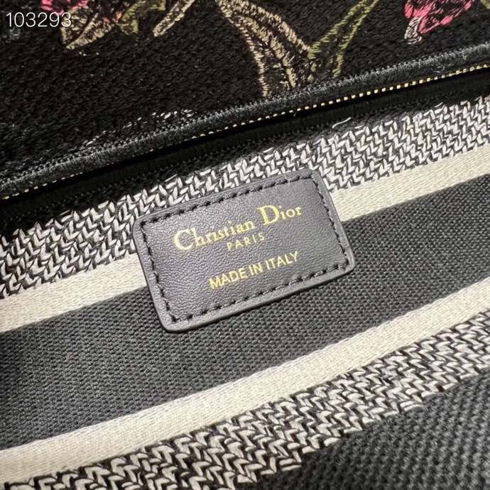 Anum Bags MV - Dir Bags - 065
