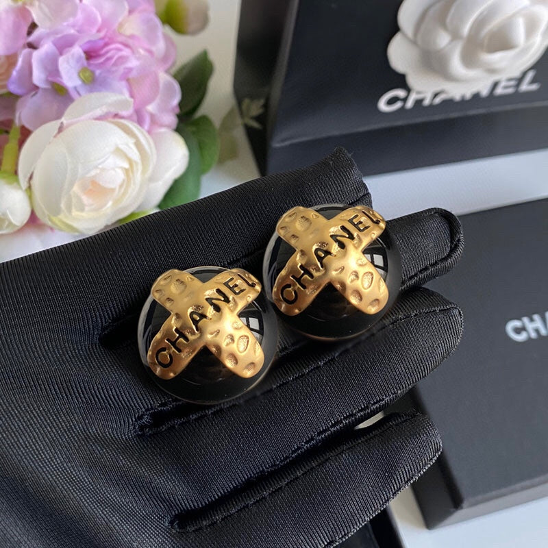 Anum Bags Earring CHL 004