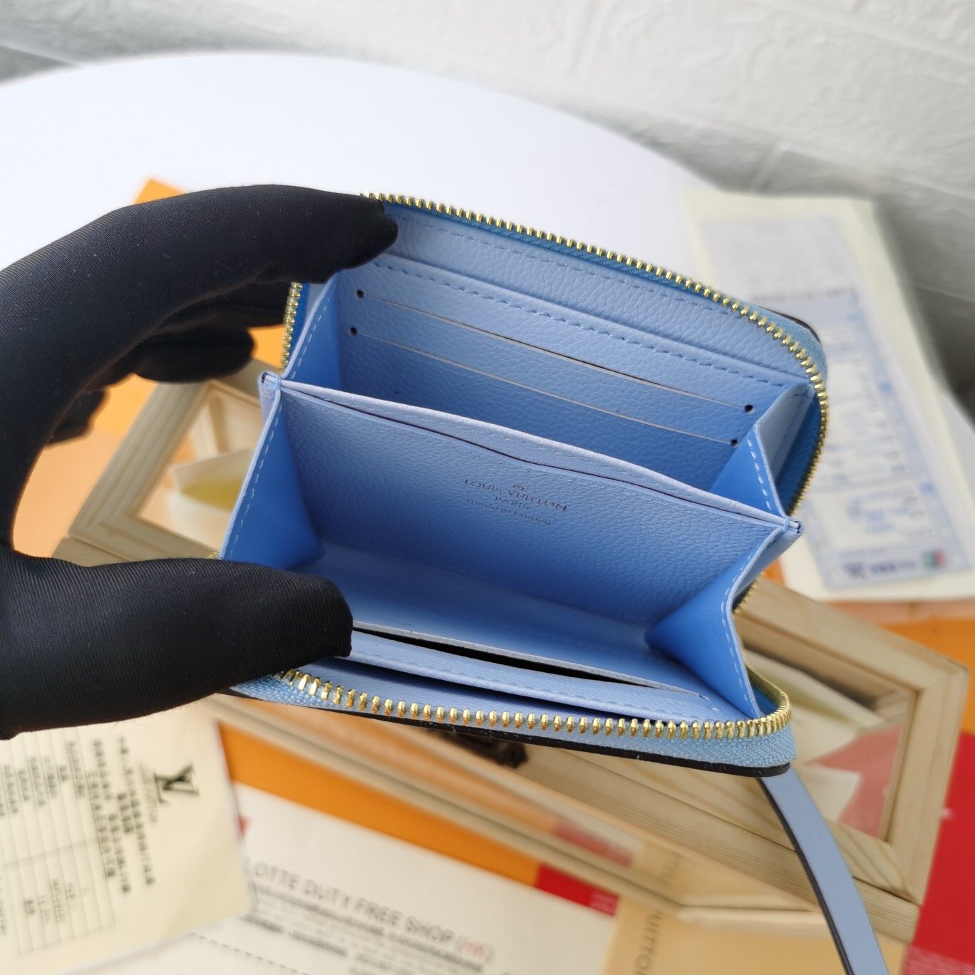Ezyycart Bags Wallet LUV 112