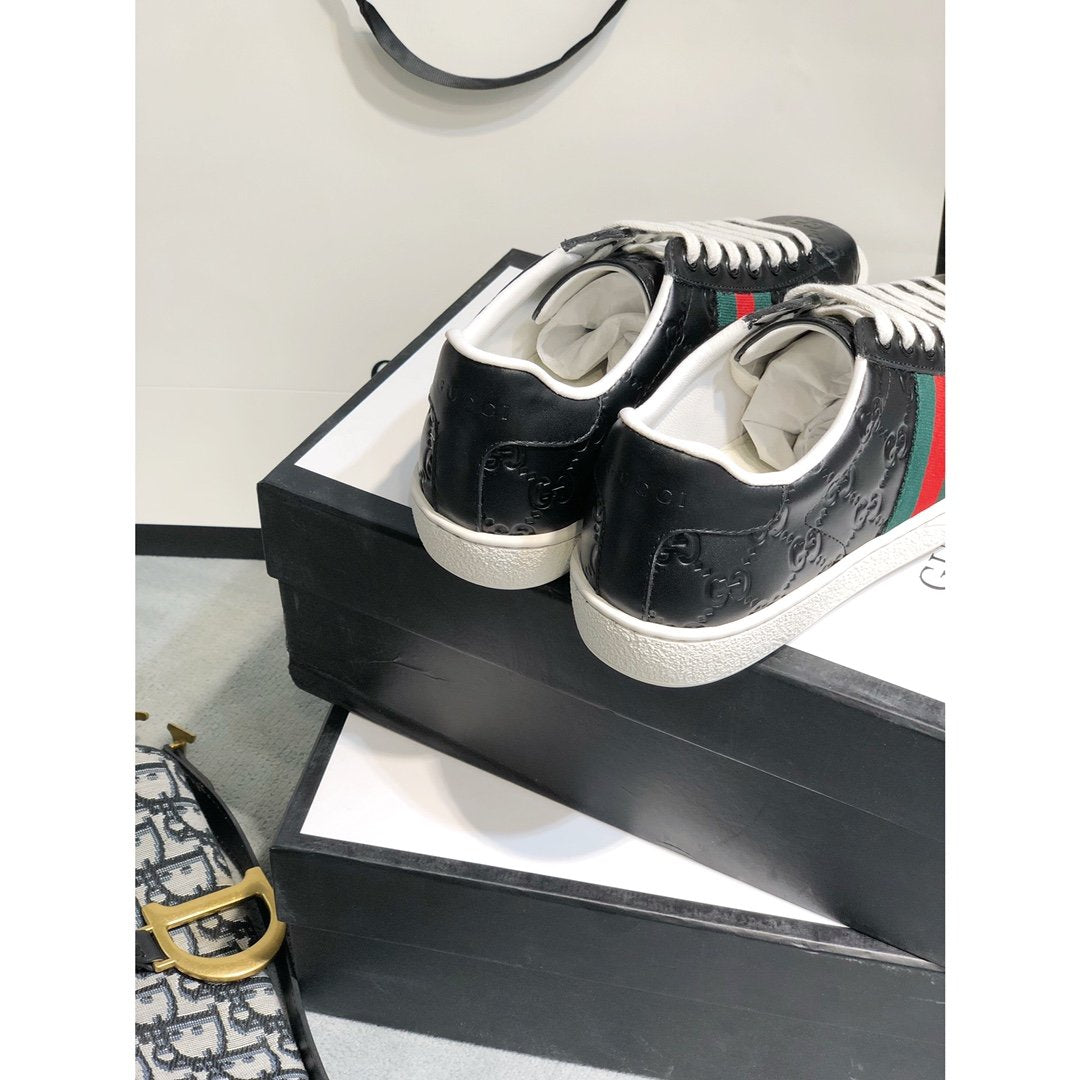 Ezyycart Bags MO-GCI Ace Embroidered ' LOGO Sneaker 065