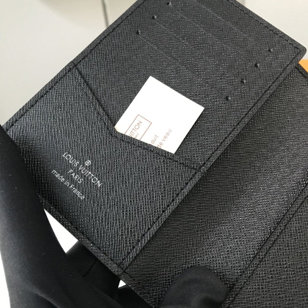 Anum Bags Wallet LUV 048