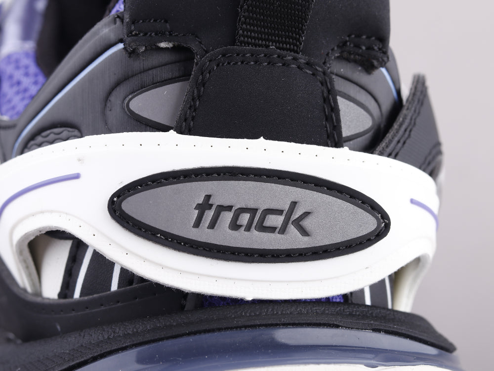 Ezyycart Bags Bla Track Three Generations Sneaker