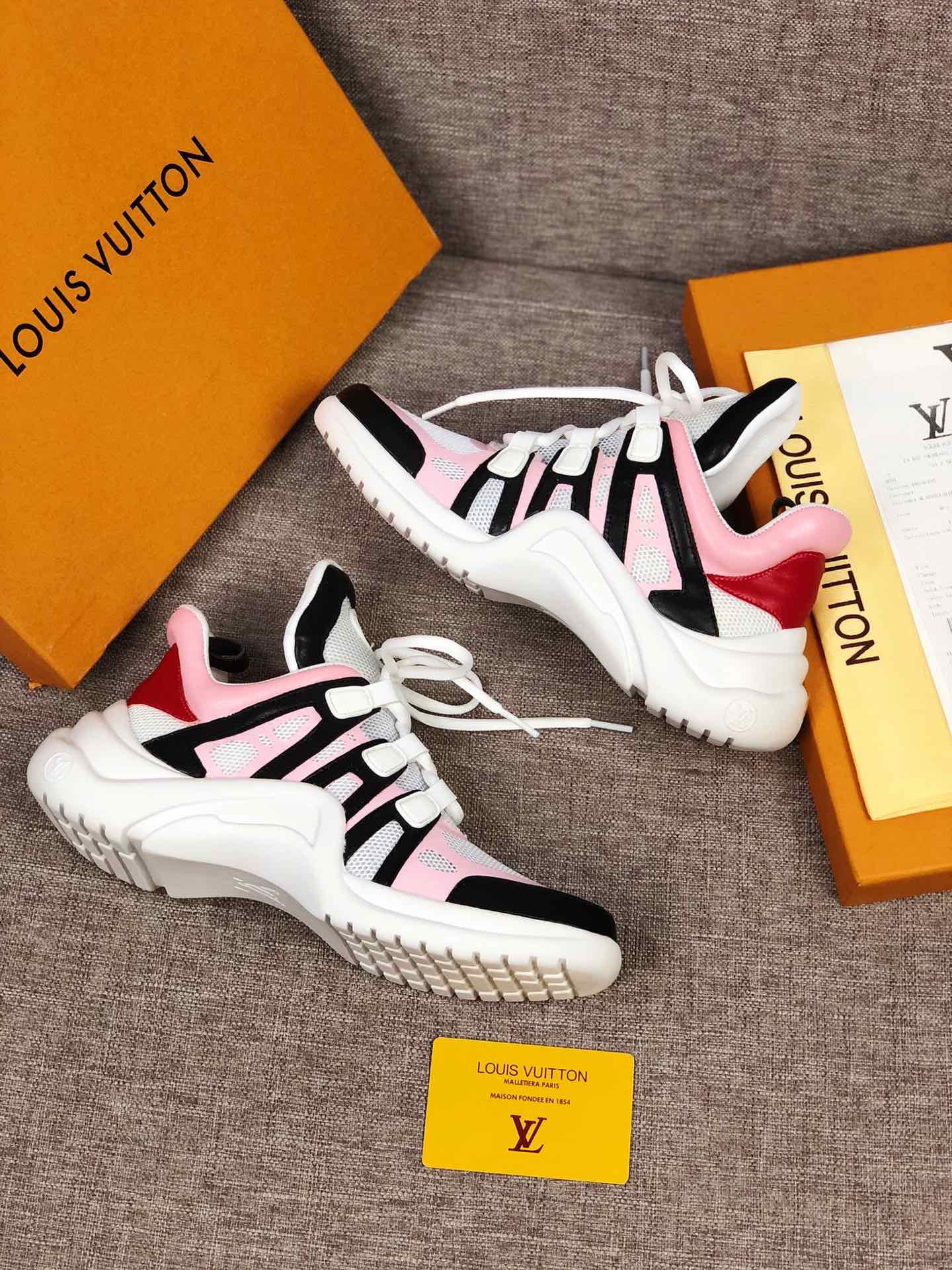 Anum Bags LUV Archlight Pink Black Sneaker