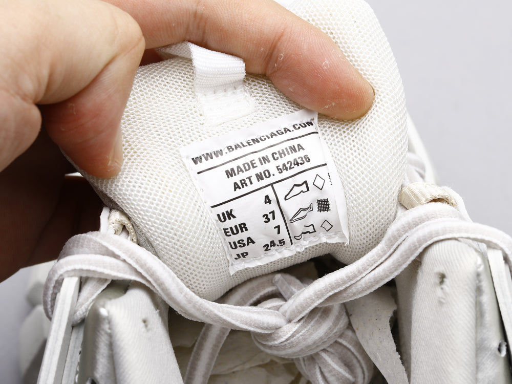 Ezyycart Bags Bla Track Three Generations White Sneaker