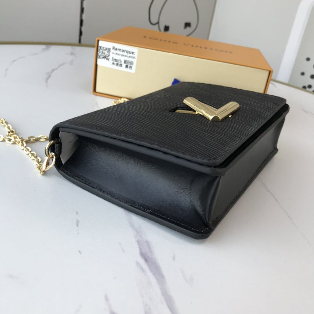 Anum Bags Wallet LUV 066