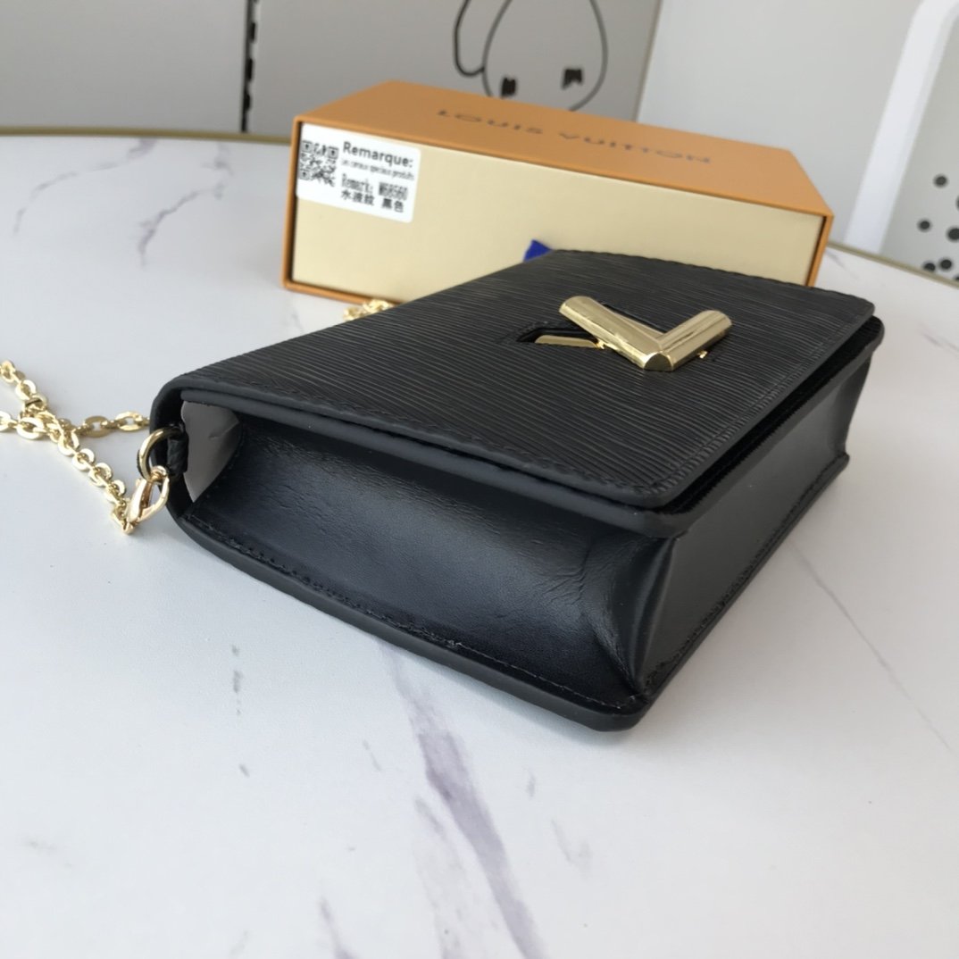 Anum Bags Wallet LUV 066