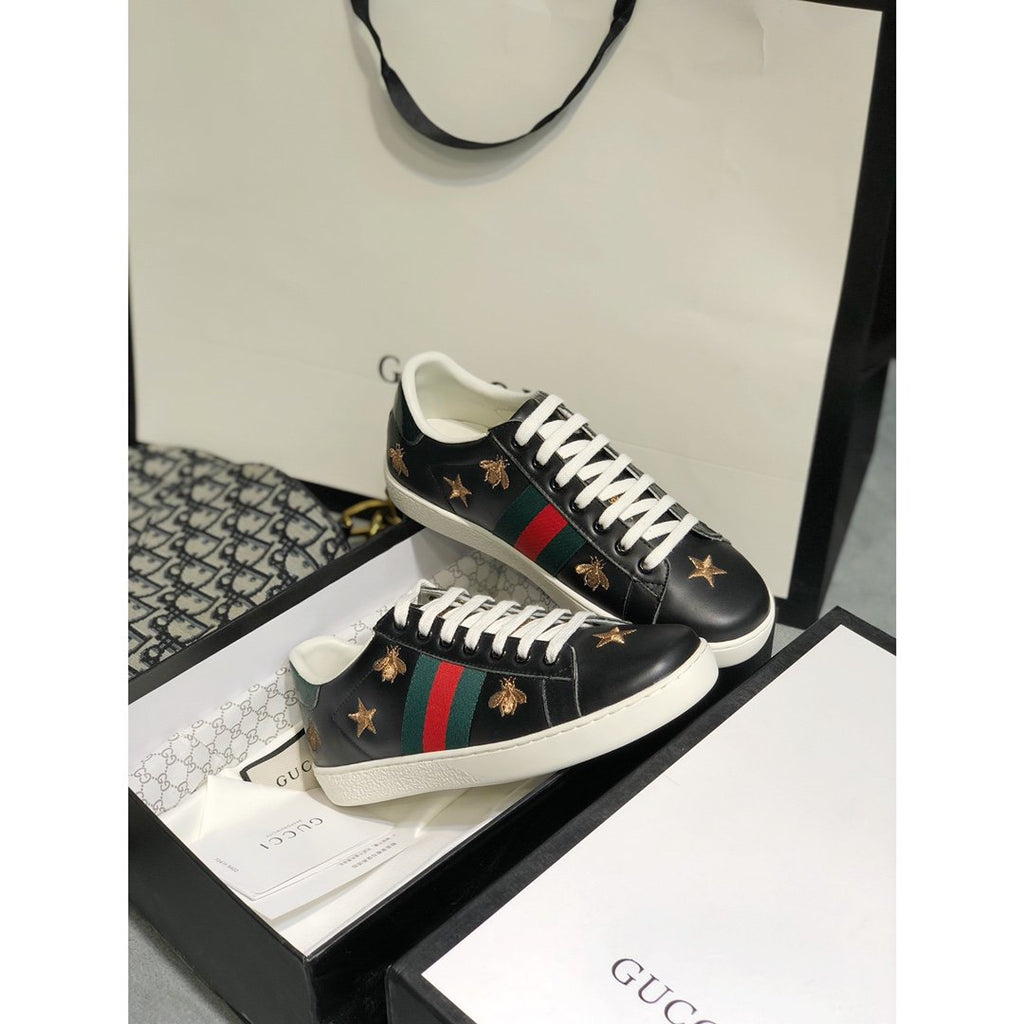 Ezyycart Bags MO-GCI Ace Embroidered 'Bees and Stars Sneaker 064