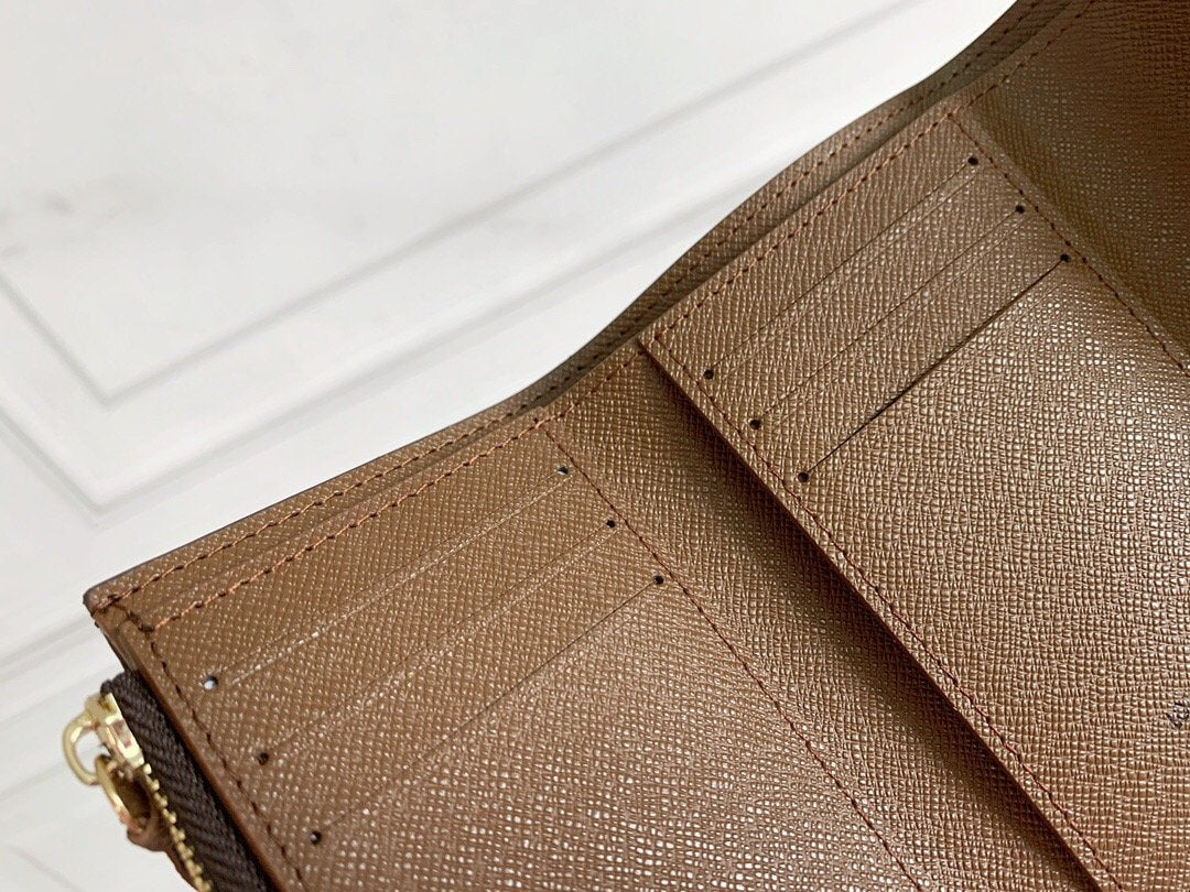 Ezyycart Bags Wallet LUV 114