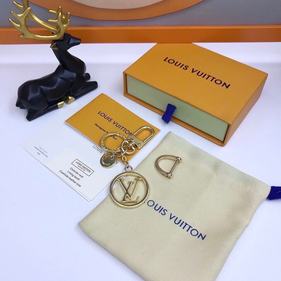 Anum Bags Keychains LUV 021