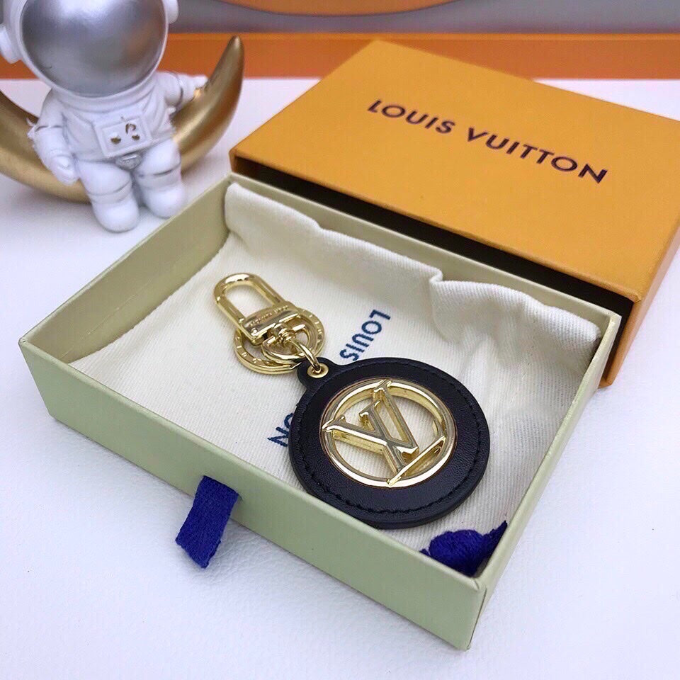 Anum Bags Keychains LUV 014