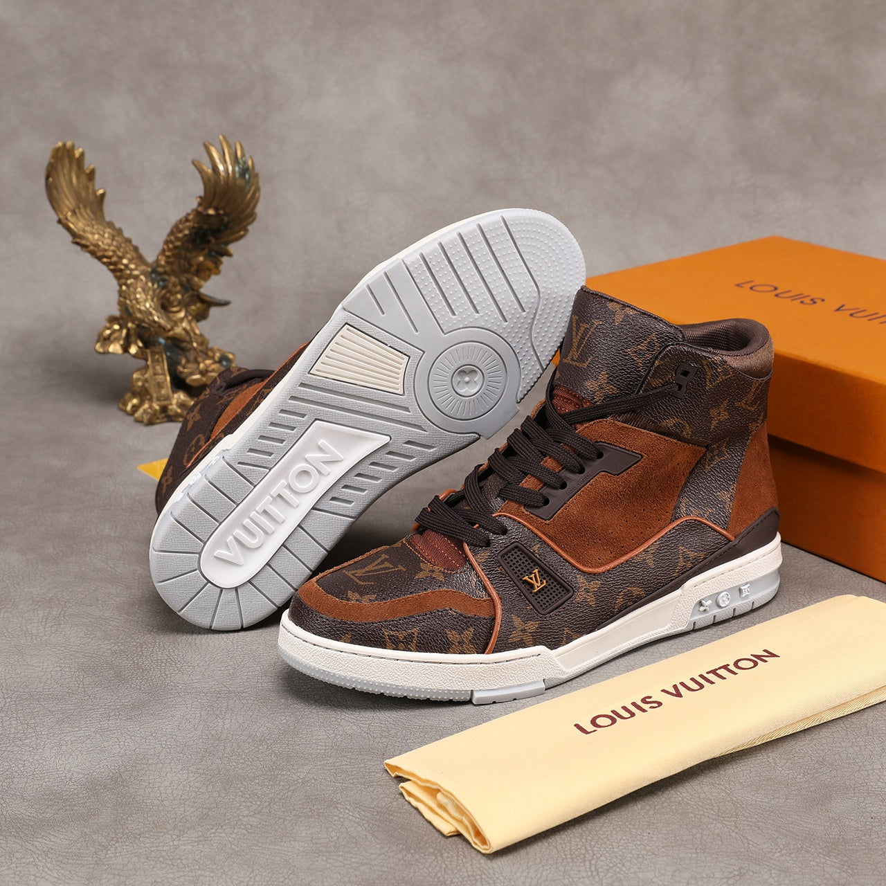 Anum Bags LUV Traners Inspired Brown Sneaker