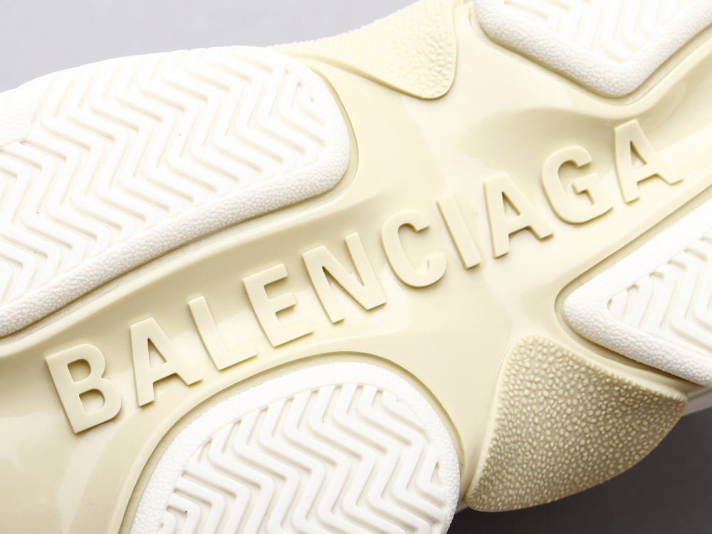 Ezyycart Bags Bla Triple S Pure White Sneaker