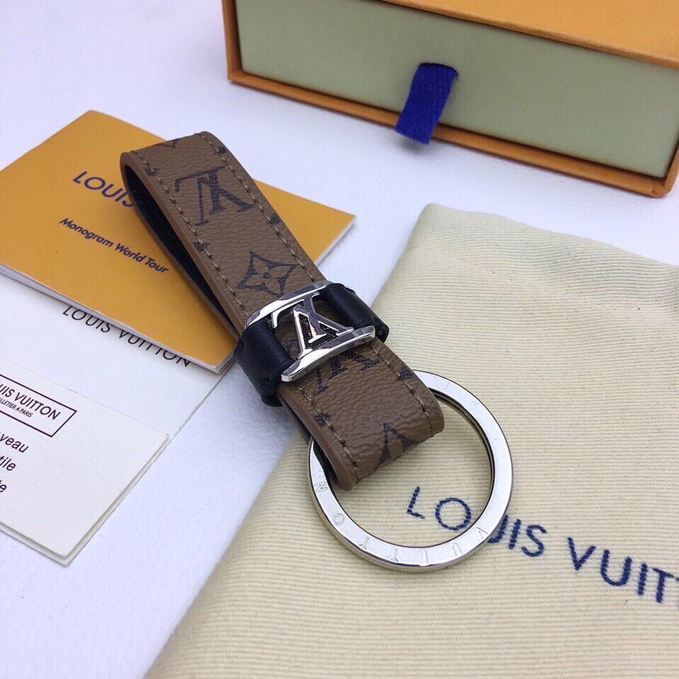 Anum Bags Keychains LUV 001