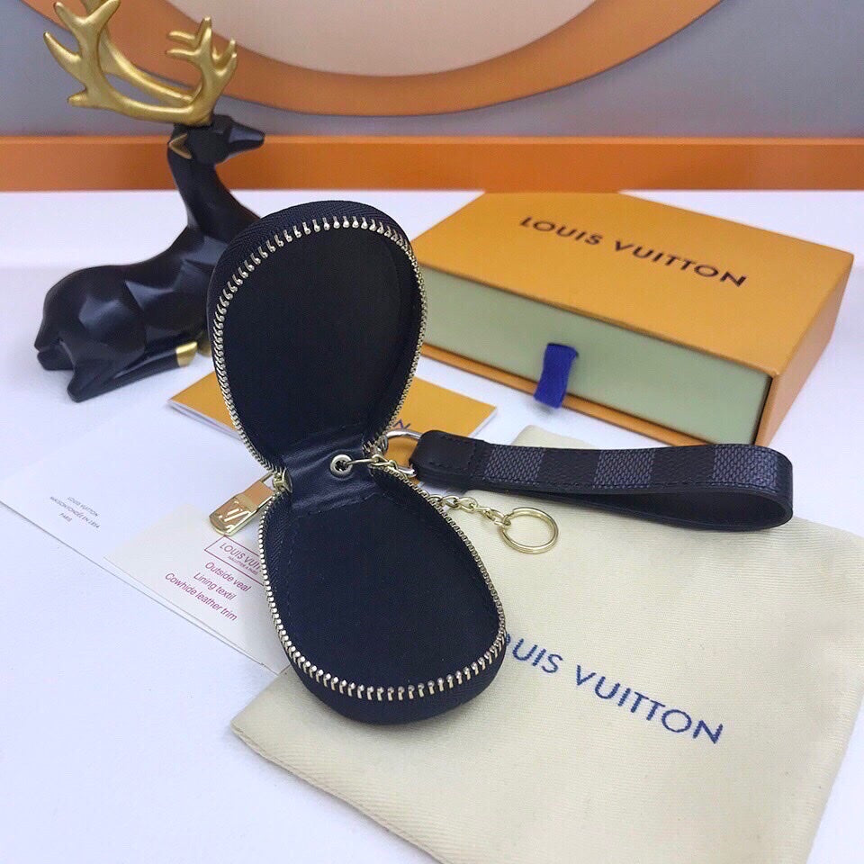 Anum Bags Keychains LUV 026