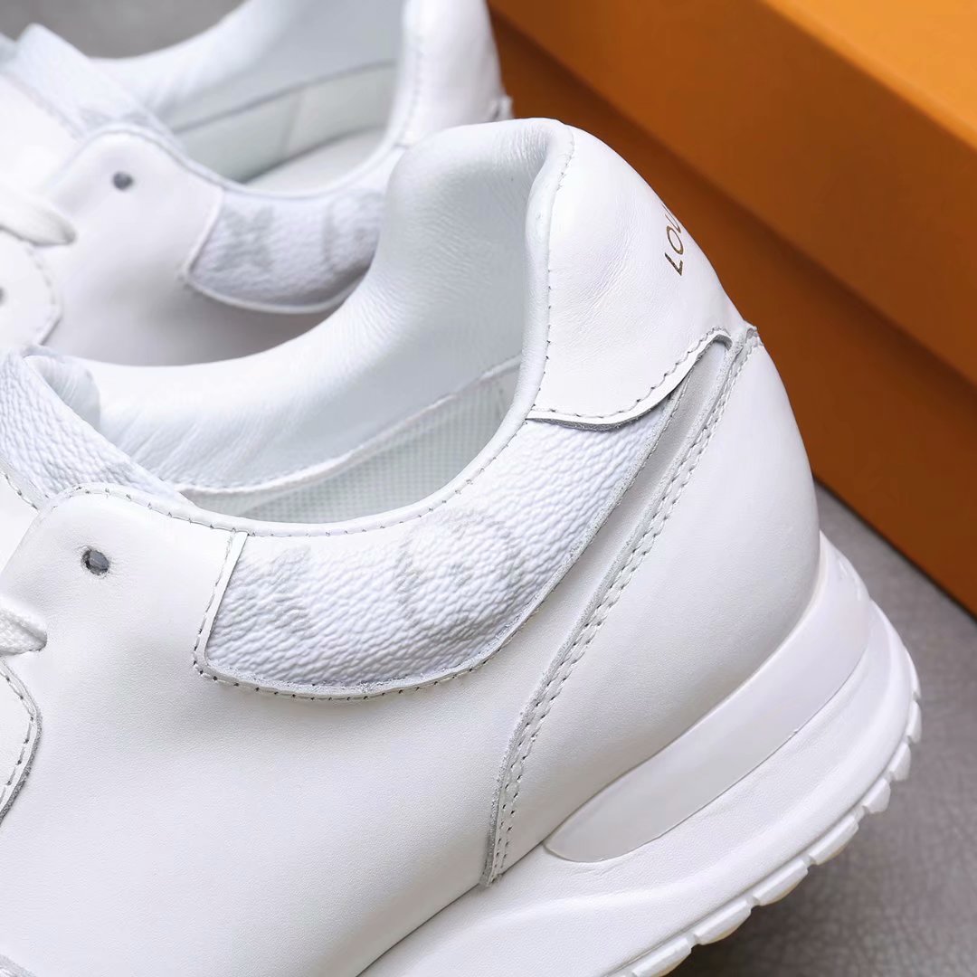 Anum Bags LUV Run Away White Sneaker