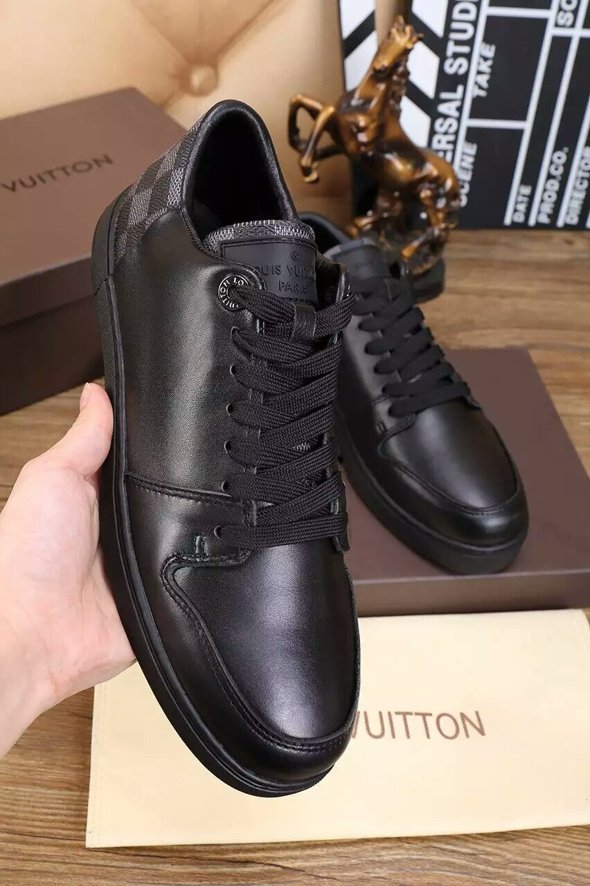 Anum Bags LUV Monogram Line Up Black Sneaker