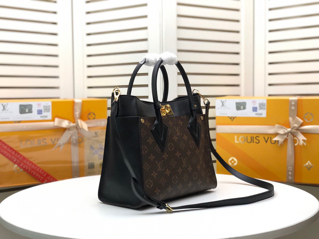 Anum Bags Bags LUV 043