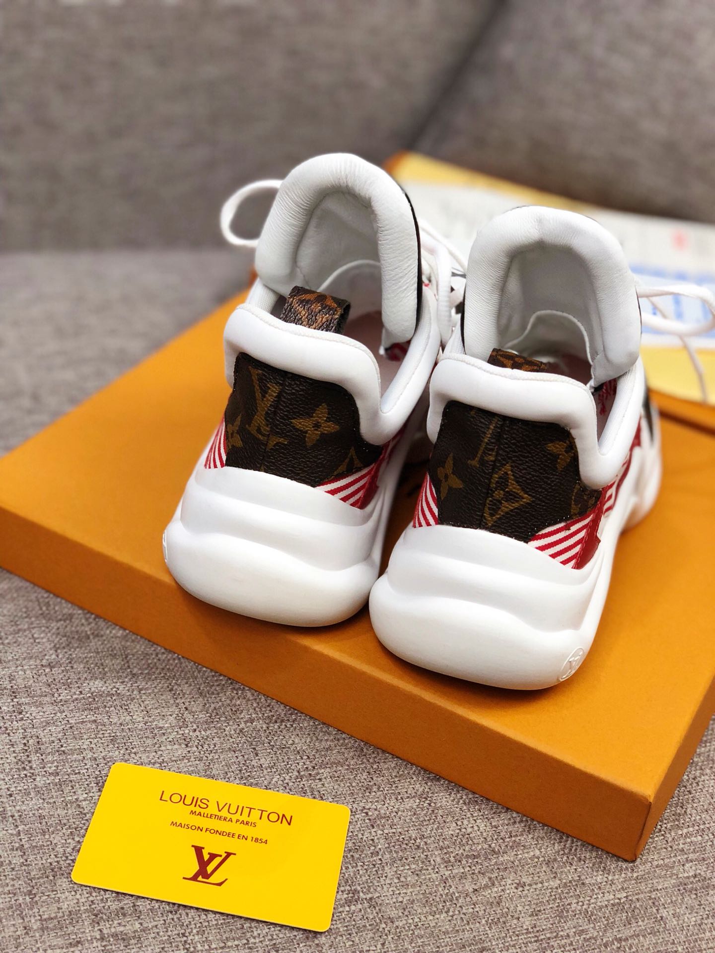 Anum Bags LUV Archlight White Red Brown Sneaker