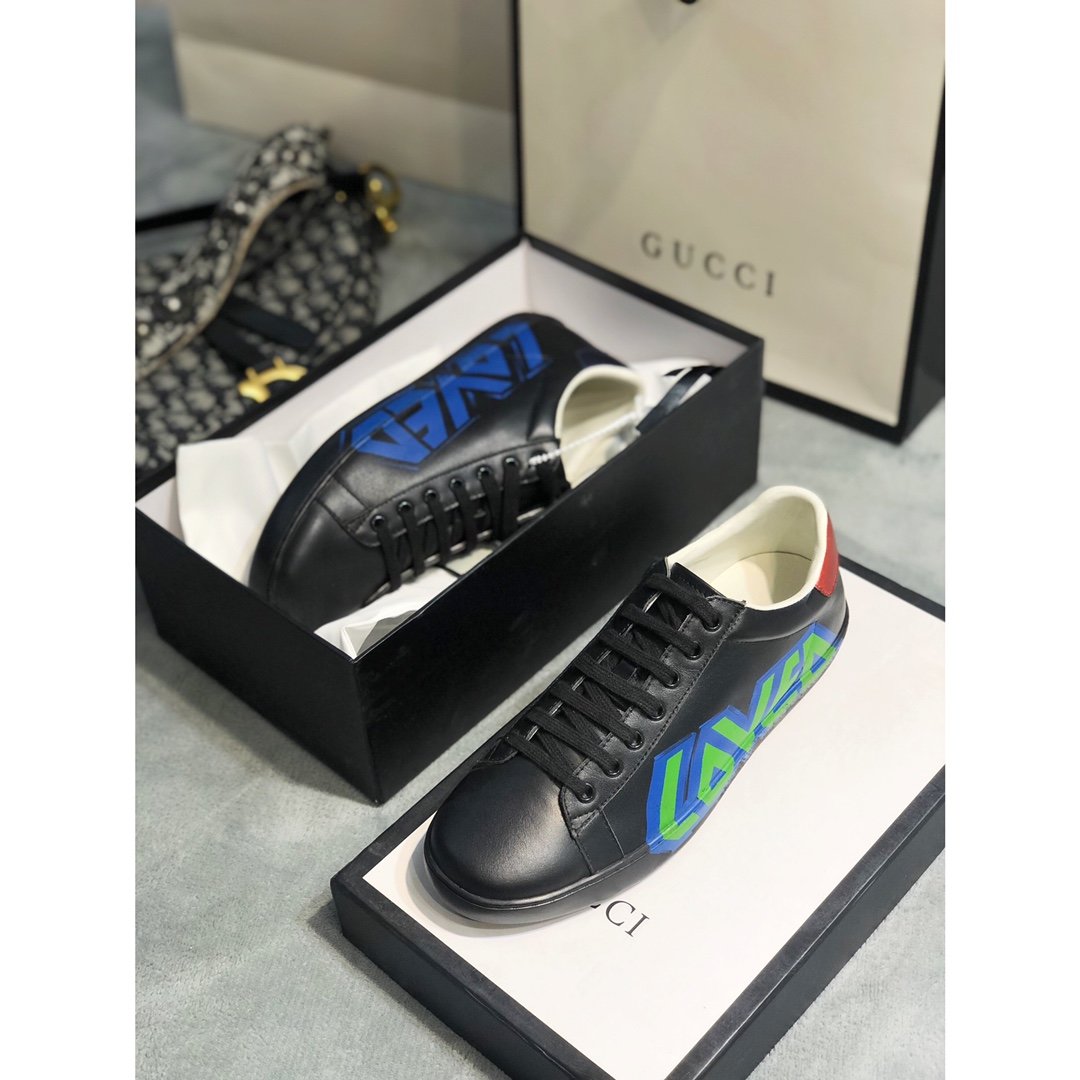 Ezyycart Bags MO-GCI Ace with loved black Sneaker 102