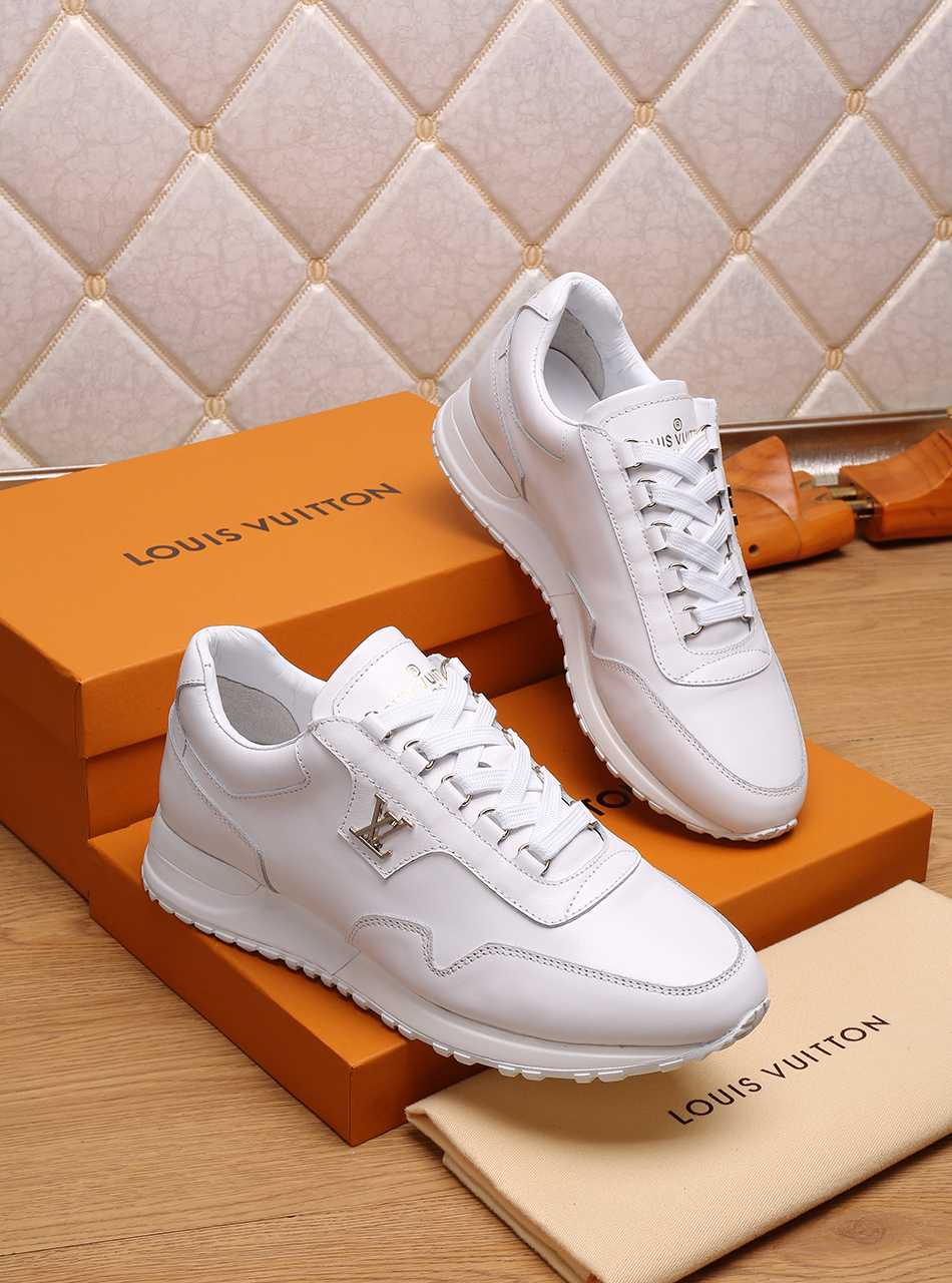 Anum Bags LUV Beverly Hills Hours White Sneaker