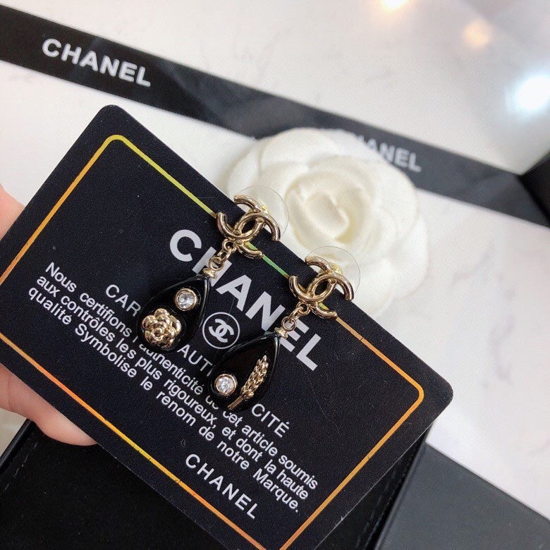 Anum Bags Earring CHL 015
