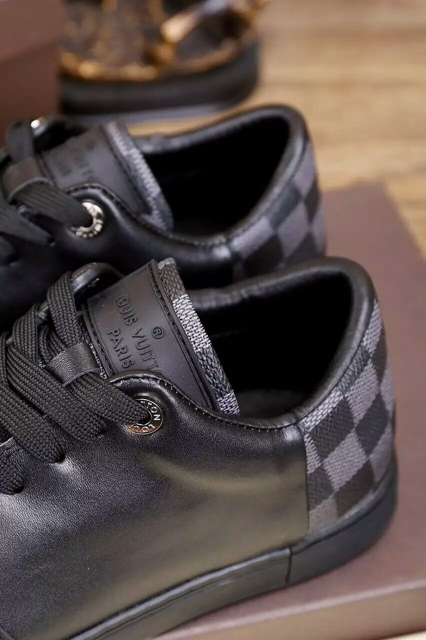 Anum Bags LUV Monogram Line Up Black Sneaker