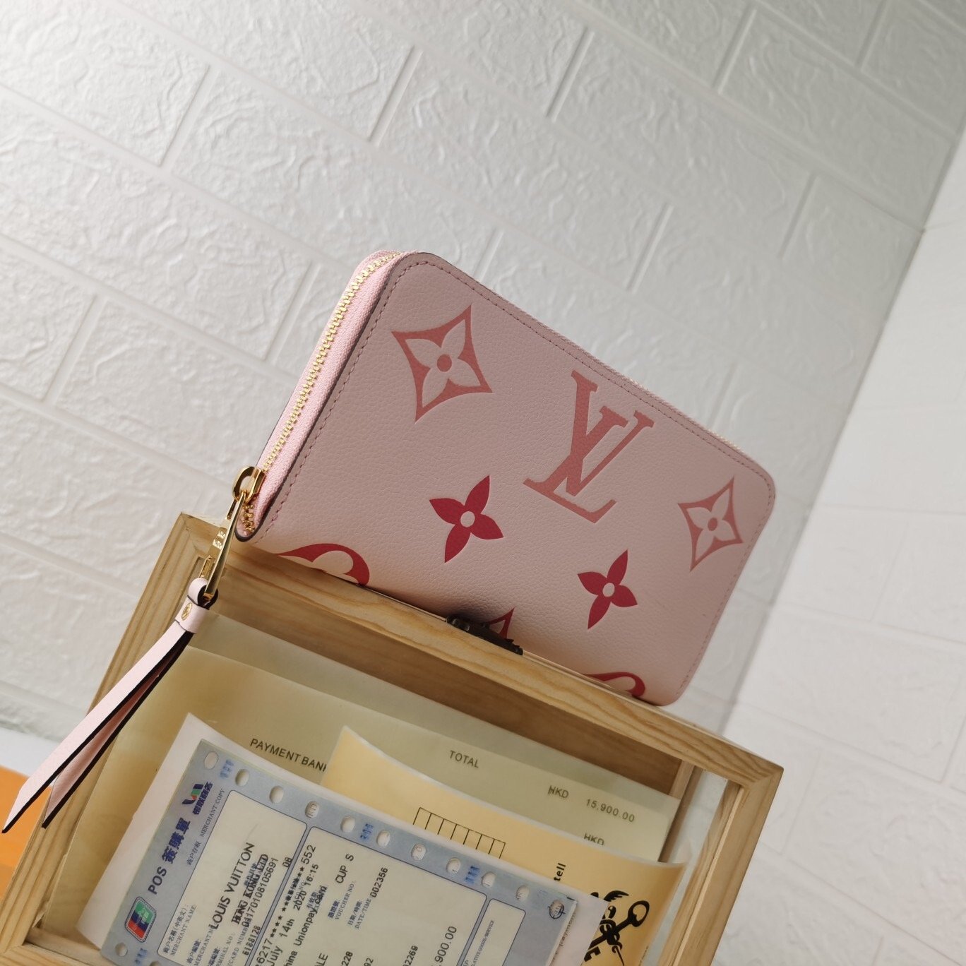 Anum Bags Wallet LUV 108