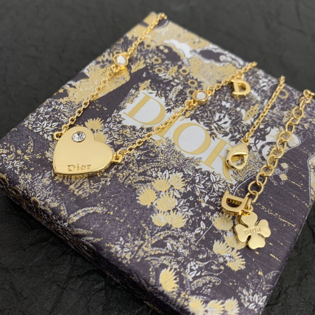 Anum Bags Necklace DIR003