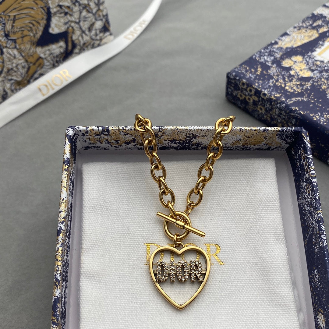 Anum Bags Necklace DIR009