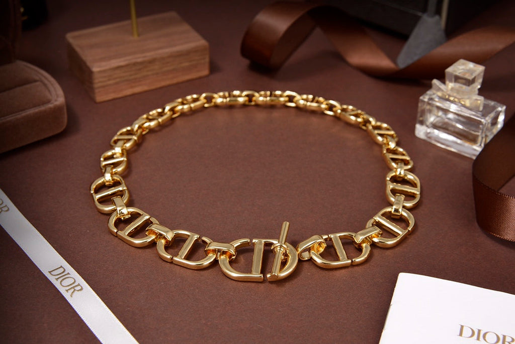 Anum Bags Necklace DIR014