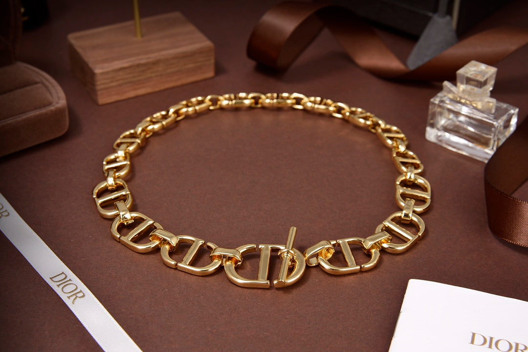 Anum Bags Necklace DIR014