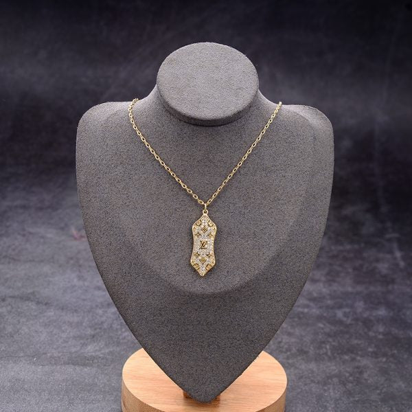 Anum Bags Combo LV Necklaces 101