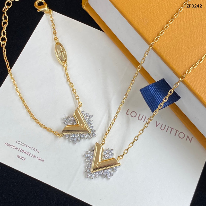 Anum Bags Combo LV Necklaces 110