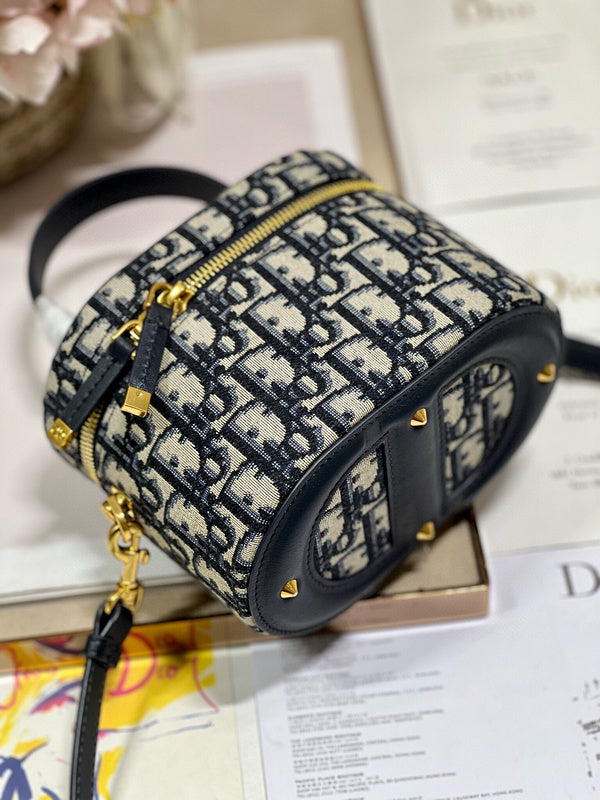 Anum Bags MV - Dir Bags - 280