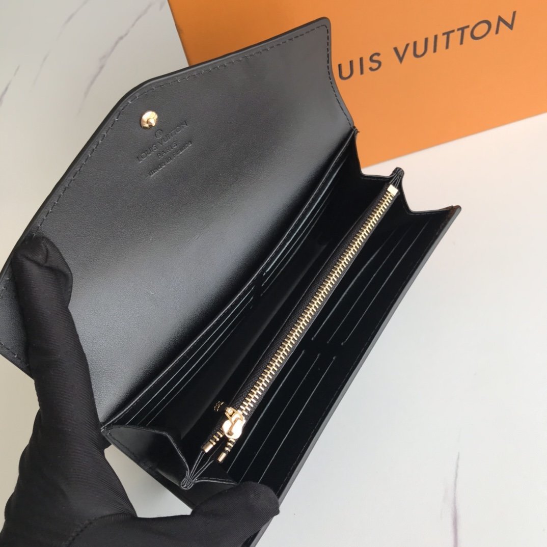 Anum Bags Wallet LUV 006