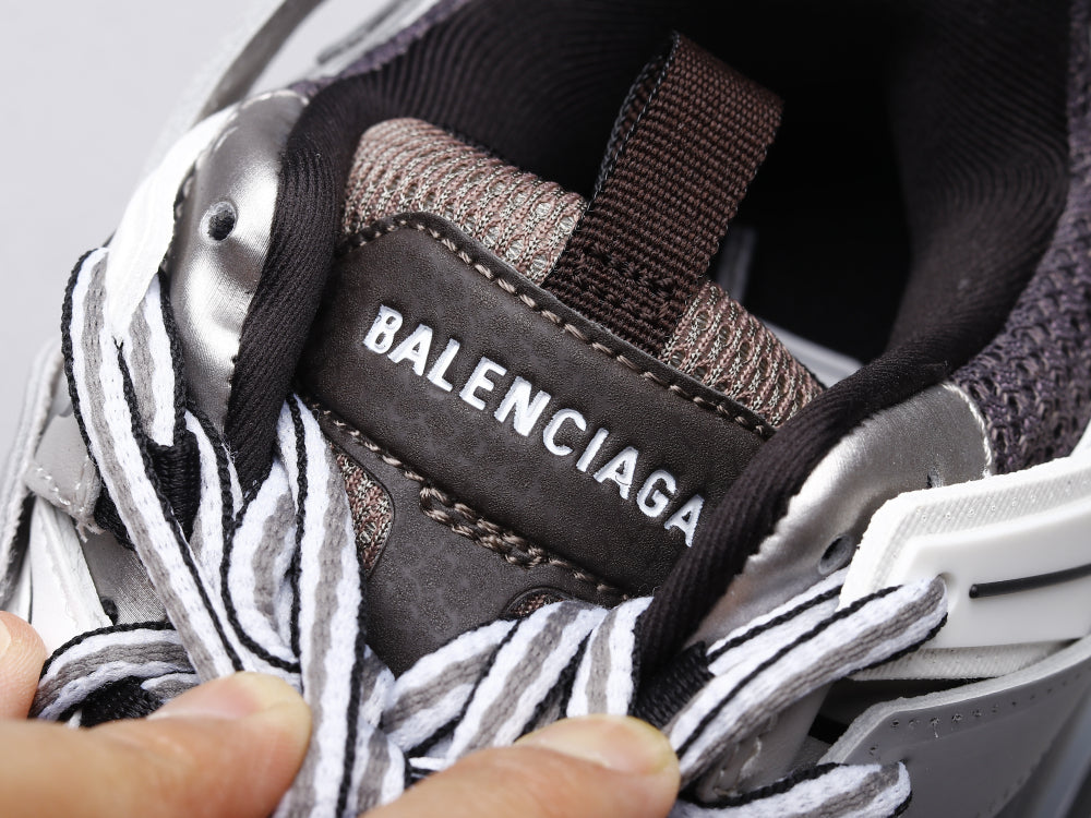 Ezyycart Bags Bla Track LED Sneaker