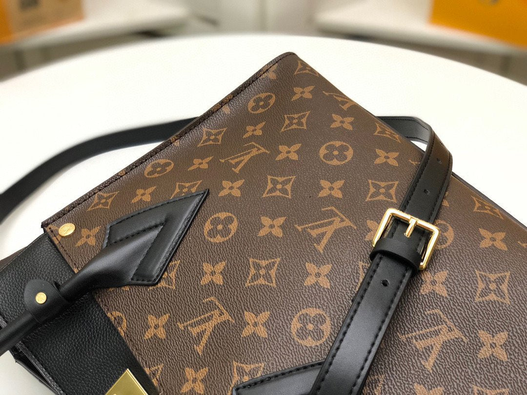 Anum Bags Bags LUV 043