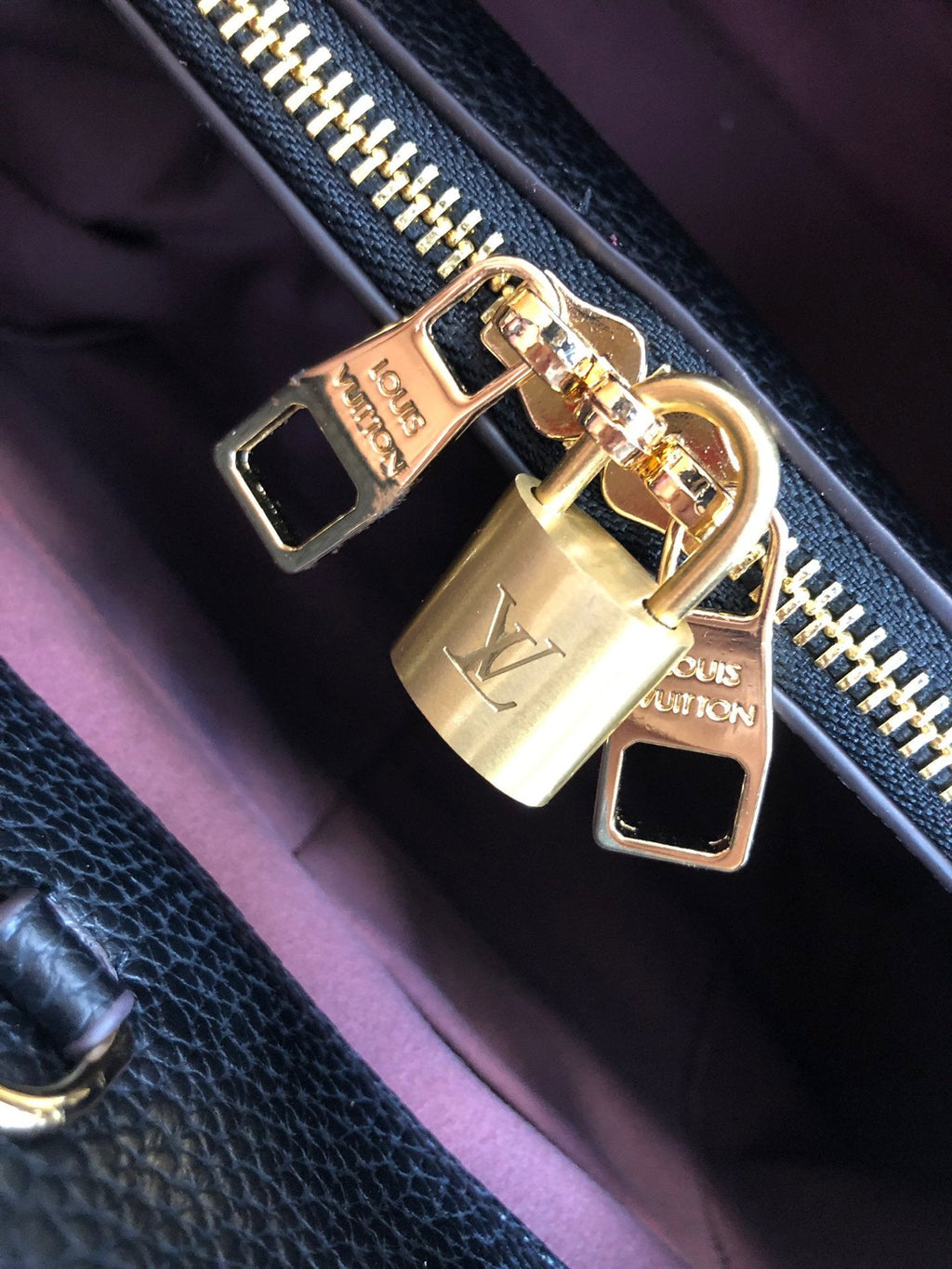 Anum Bags Bags LUV 035