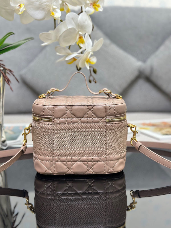 Anum Bags MV - Dir Bags - 076